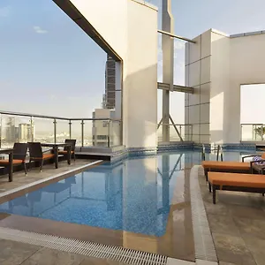 4* فندق رمادا كورنيش أبوظبي